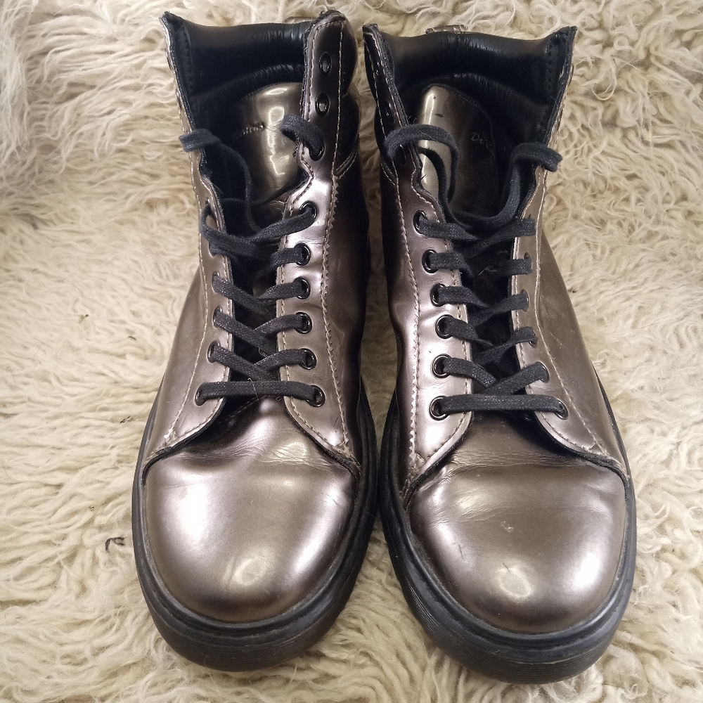 Dr. Marten Doc Martens chrome silver boots